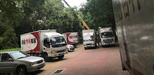 搬家的時車輛無法進入小區如何解決
